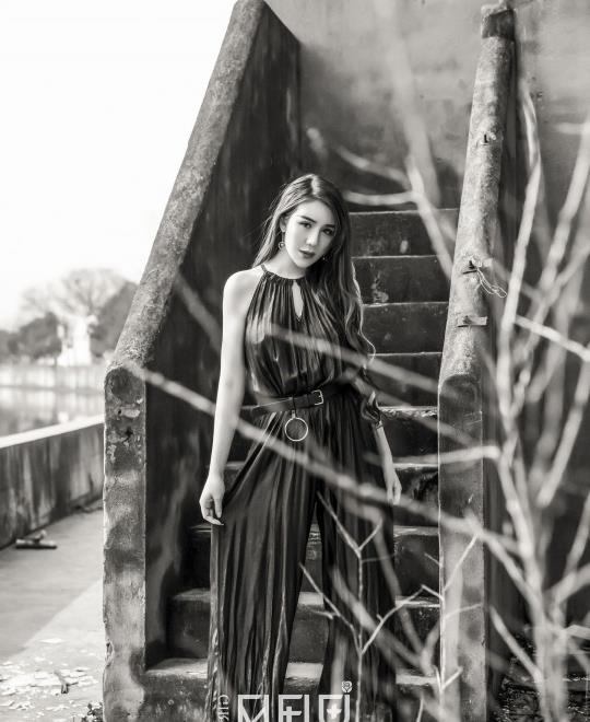 ��ɫ������Ӱ��